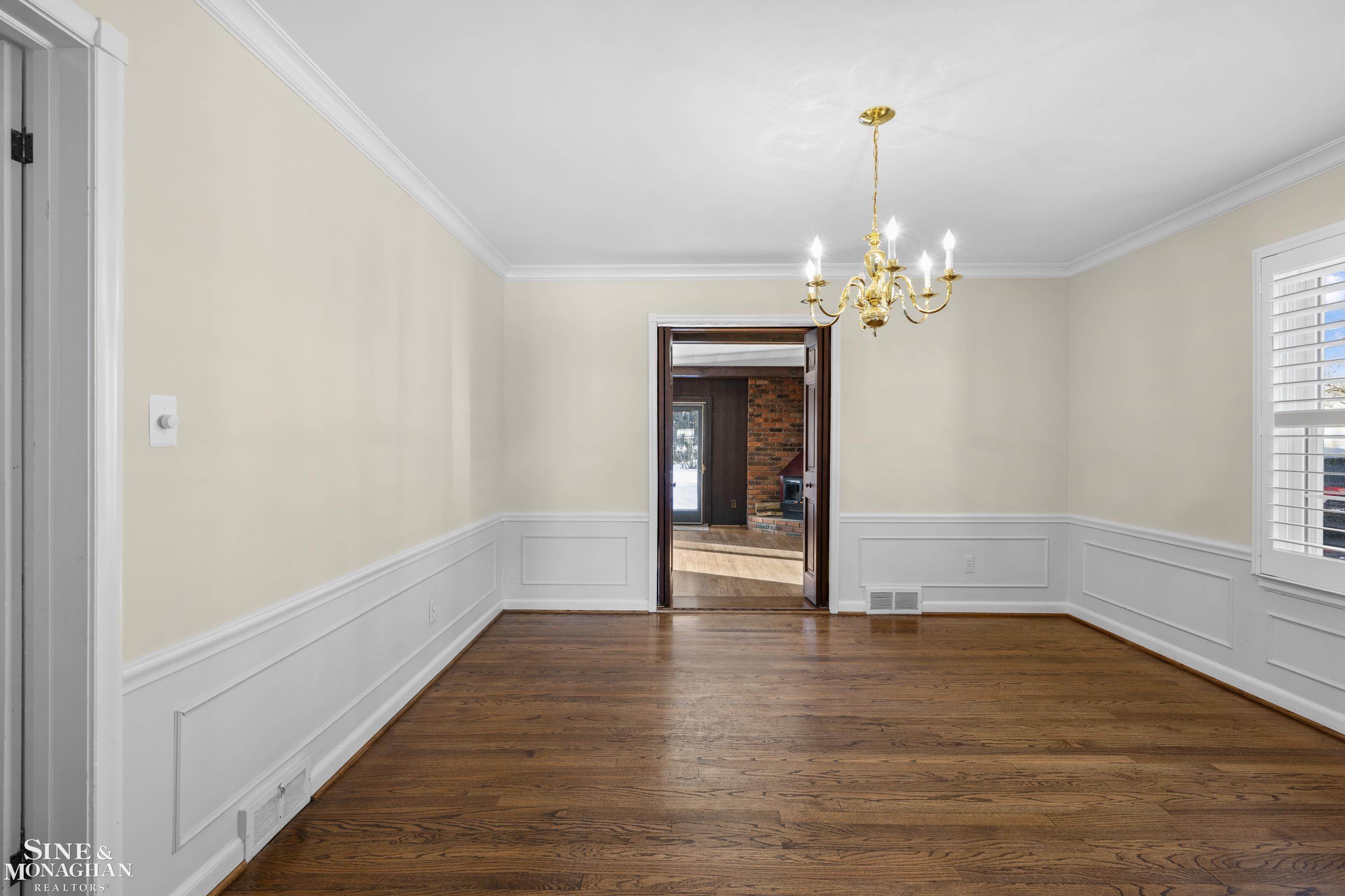 Grosse Pointe Farms, MI, 48236