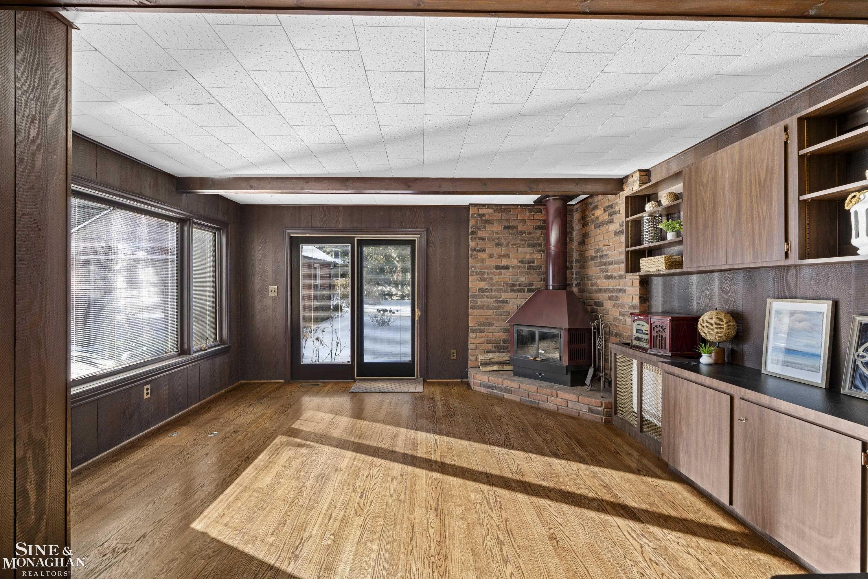 Grosse Pointe Farms, MI, 48236