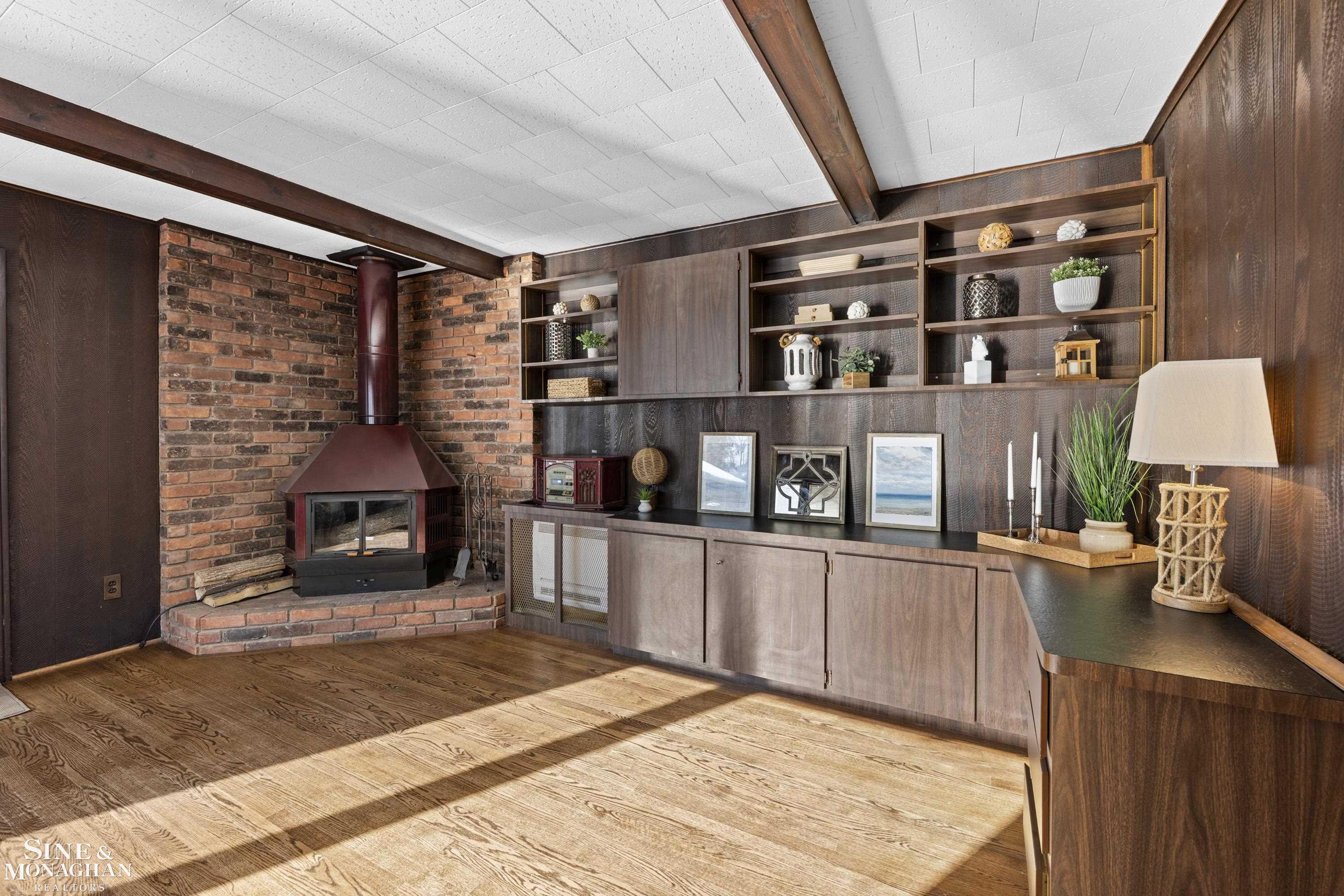 Grosse Pointe Farms, MI, 48236