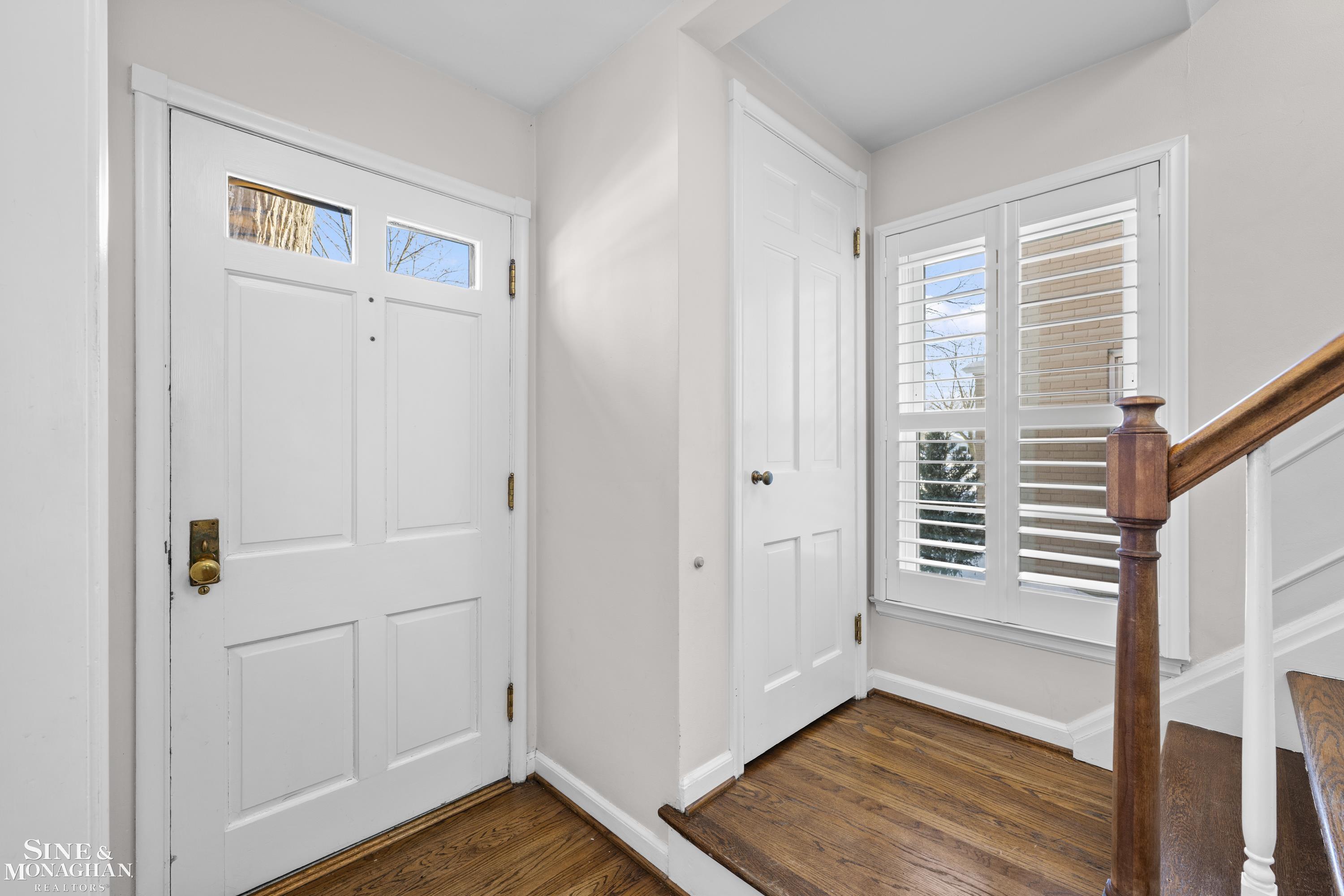 Grosse Pointe Farms, MI, 48236