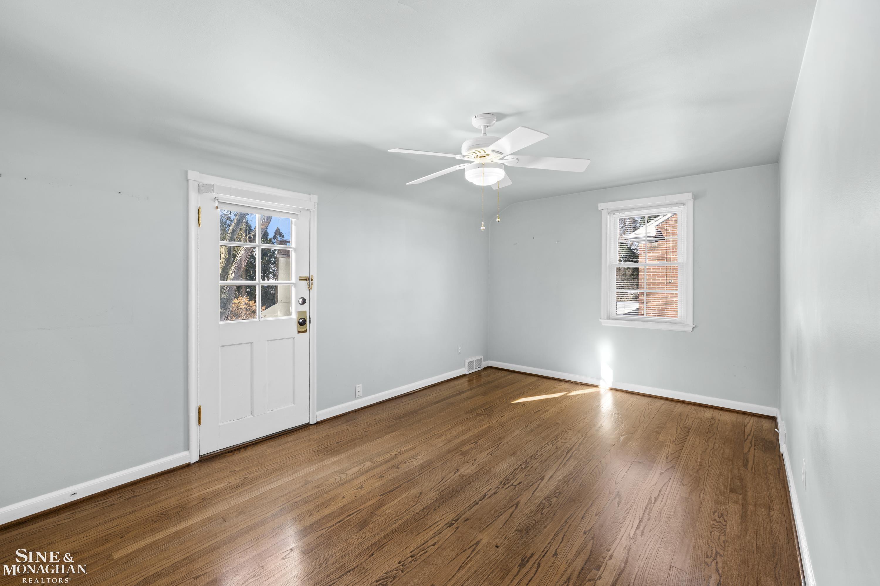 Grosse Pointe Farms, MI, 48236