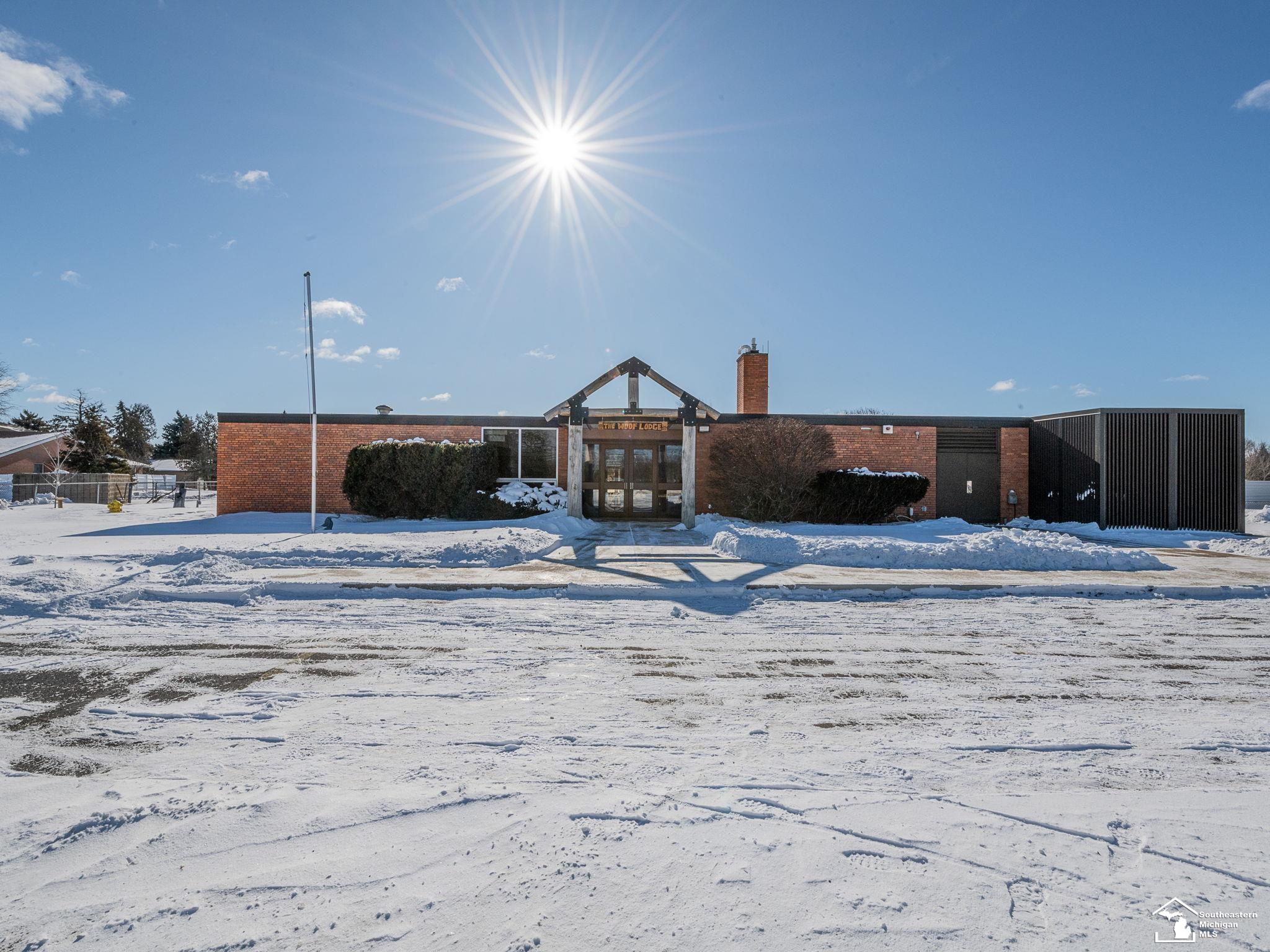 2400 N Dixie Highway, Monroe, MI, 48162