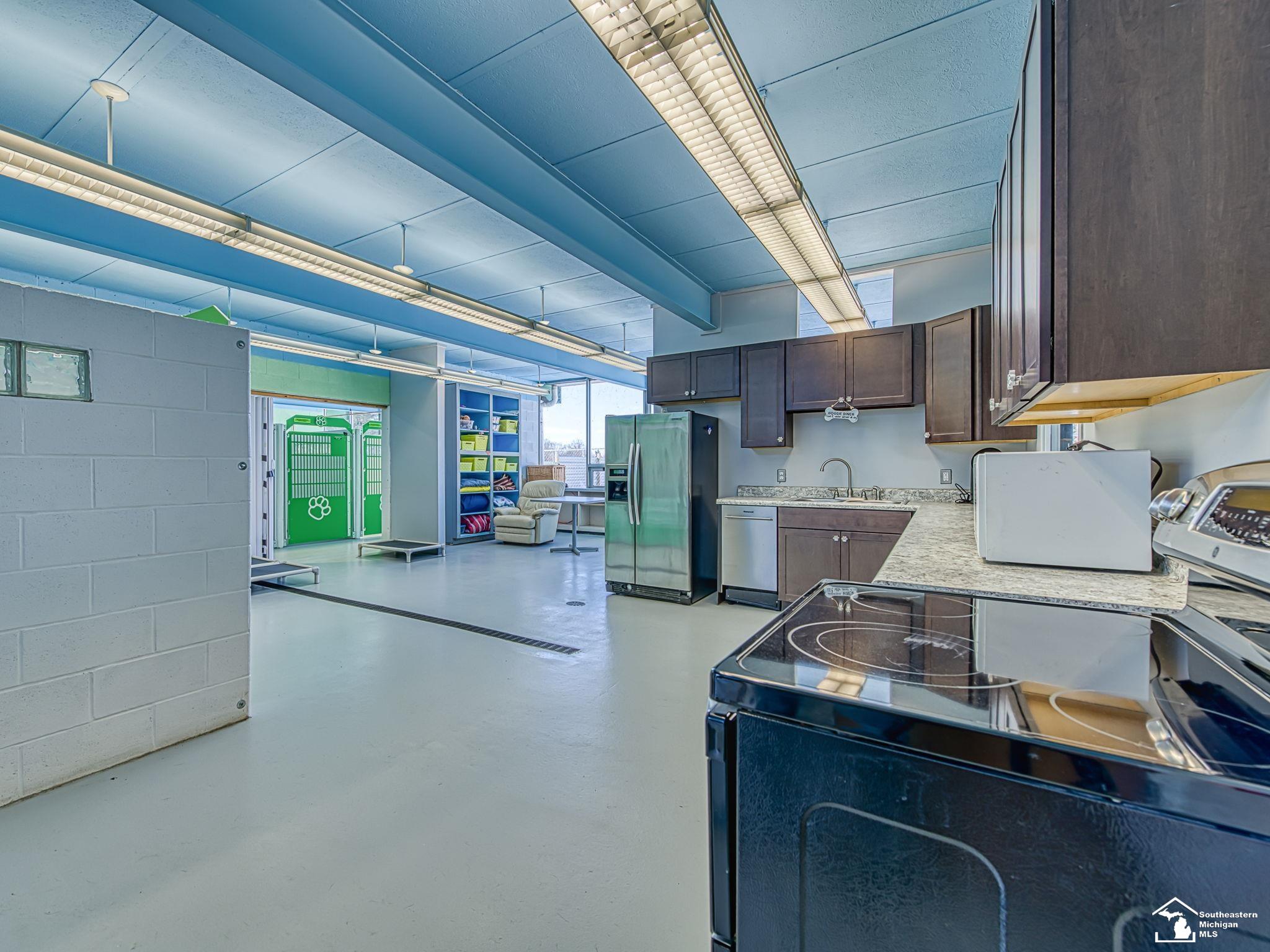 2400 N Dixie Highway, Monroe, MI, 48162