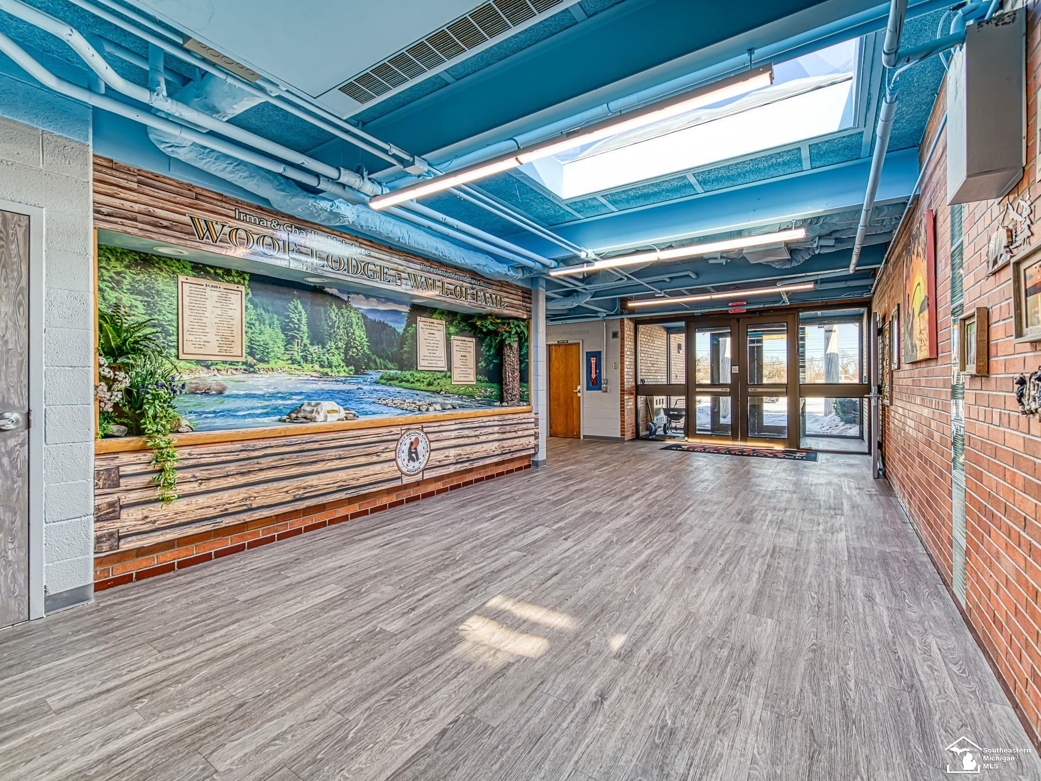 2400 N Dixie Highway, Monroe, MI, 48162