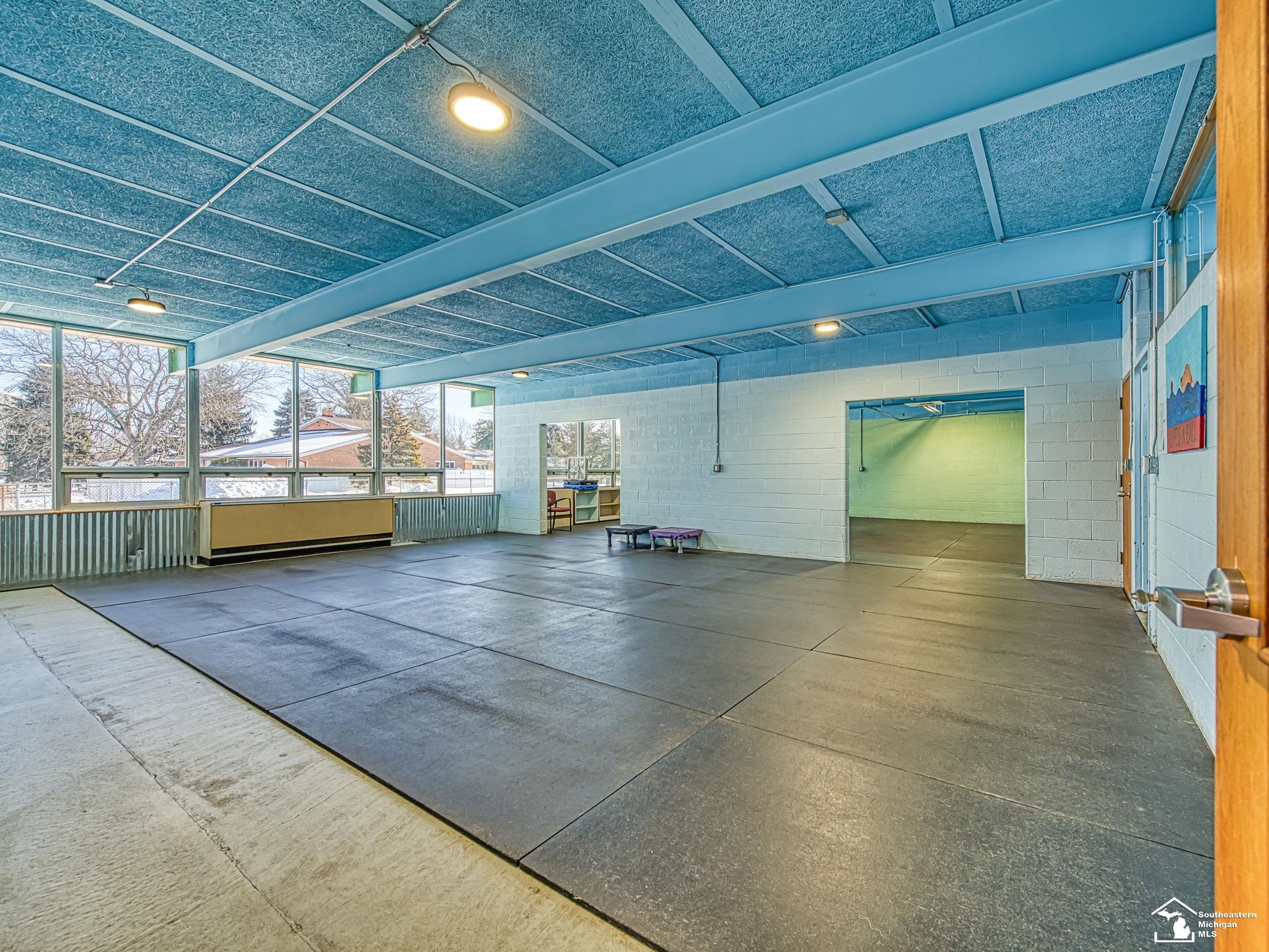 2400 N Dixie Highway, Monroe, MI, 48162