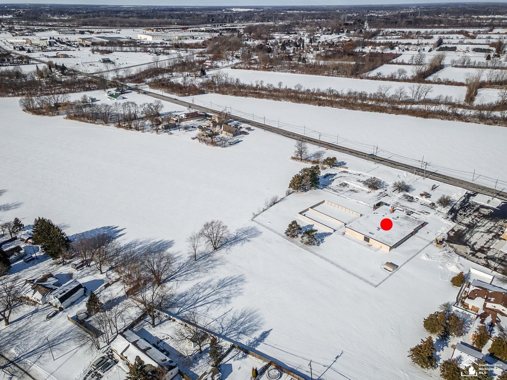 2400 N Dixie Highway, Monroe, MI, 48162