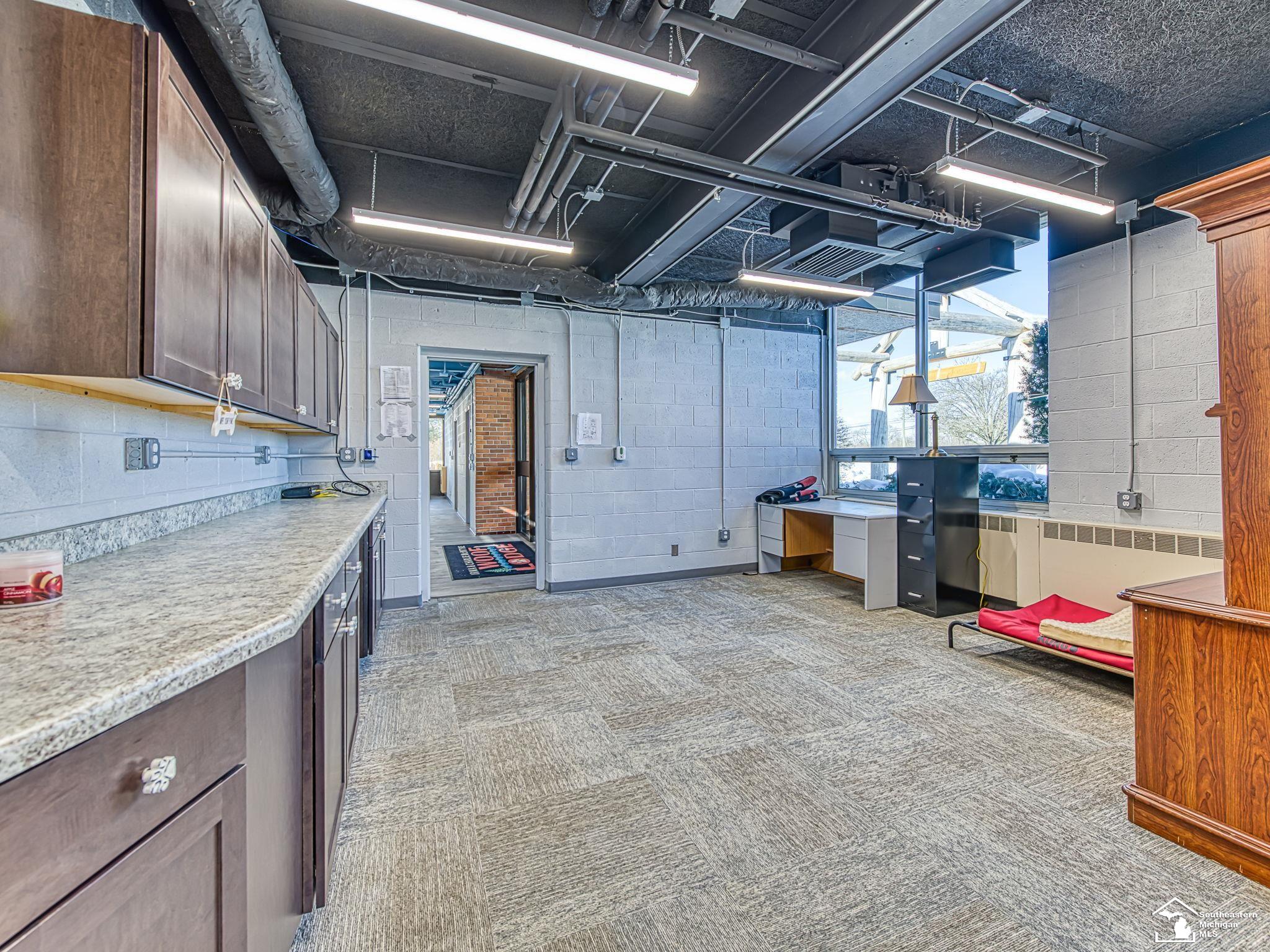 2400 N Dixie Highway, Monroe, MI, 48162