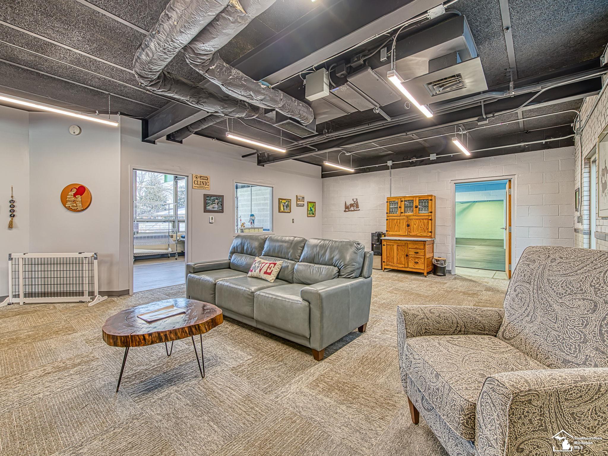 2400 N Dixie Highway, Monroe, MI, 48162