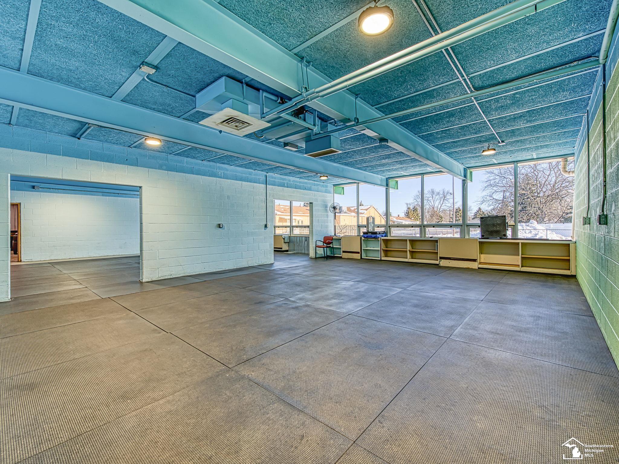 2400 N Dixie Highway, Monroe, MI, 48162