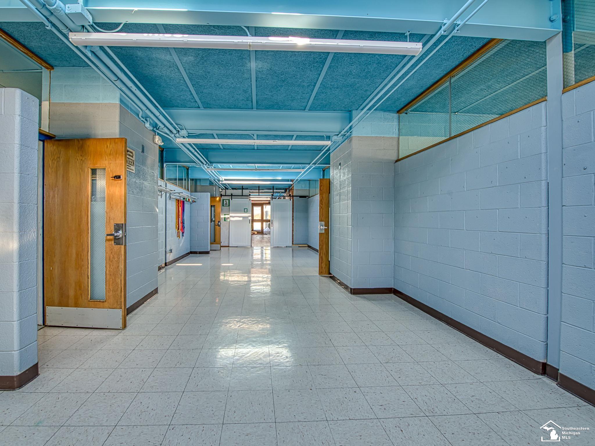 2400 N Dixie Highway, Monroe, MI, 48162