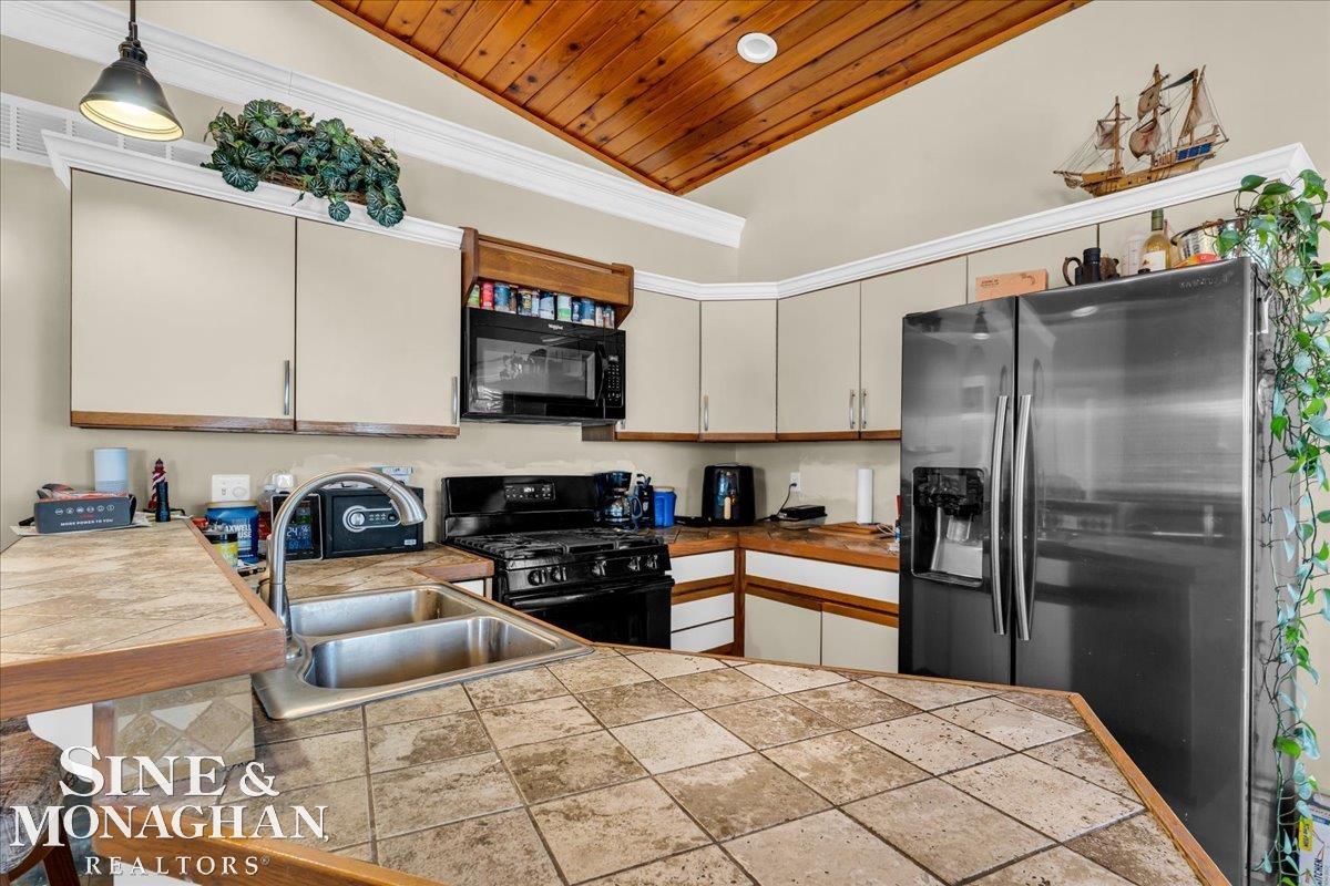 7846 Stark Drive, Clay, MI, 48001