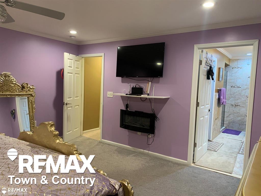 1260 Springborrow Drive, Flint, MI, 48532