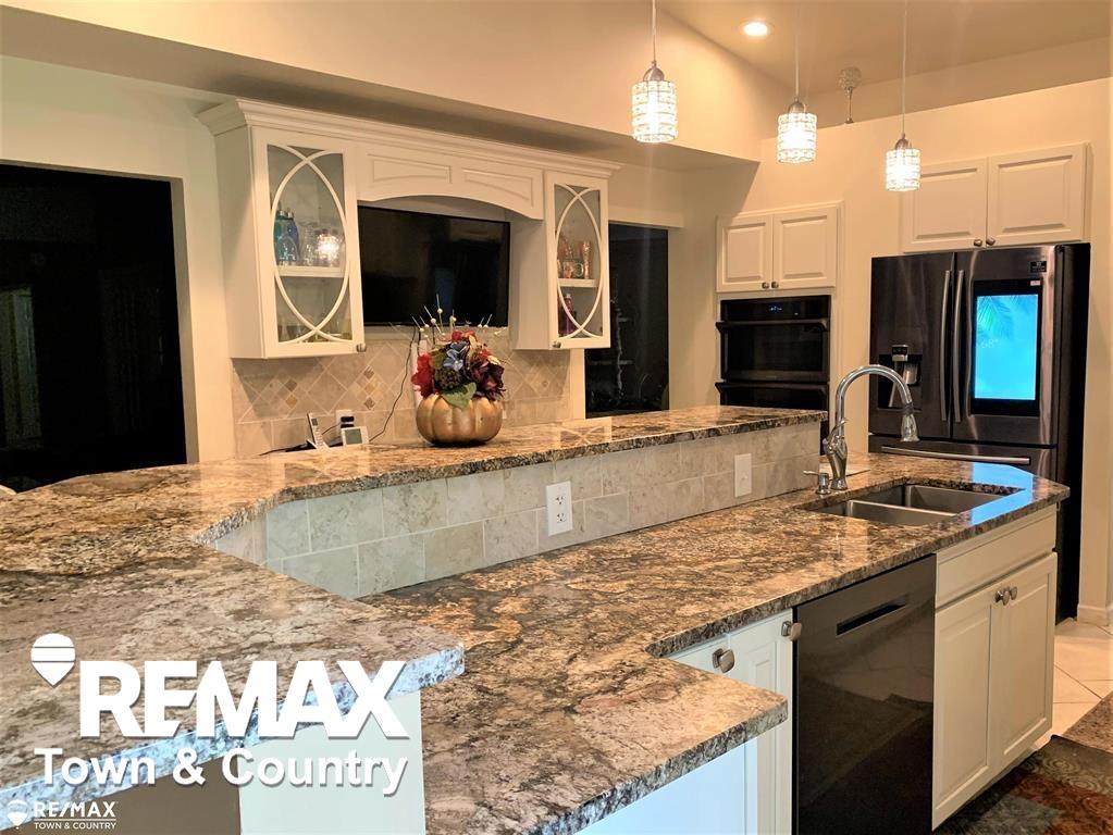 1260 Springborrow Drive, Flint, MI, 48532