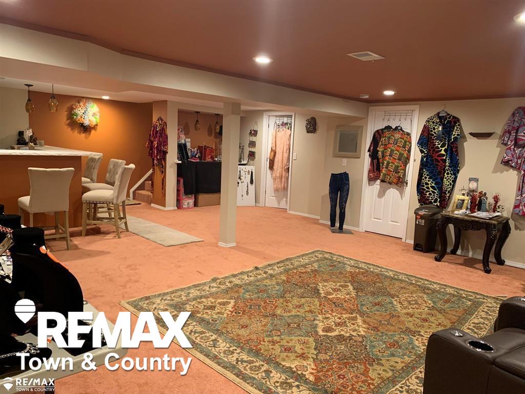 1260 Springborrow Drive, Flint, MI, 48532