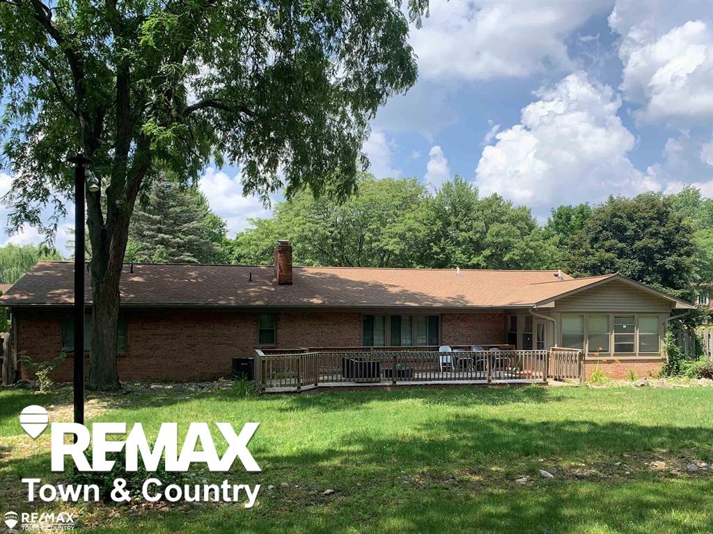 1260 Springborrow Drive, Flint, MI, 48532