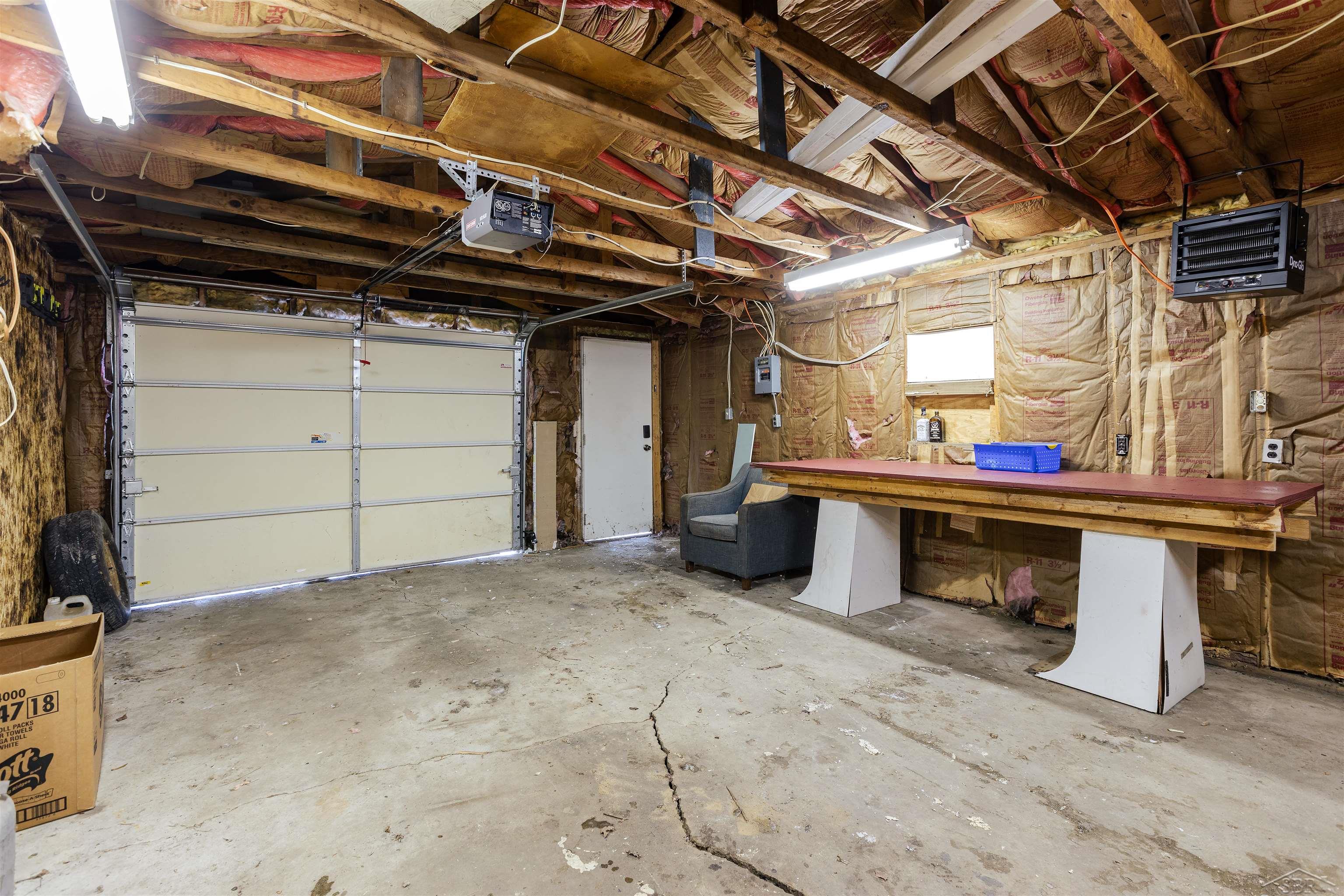 1542 Beech Street, Saginaw, MI, 48602-486