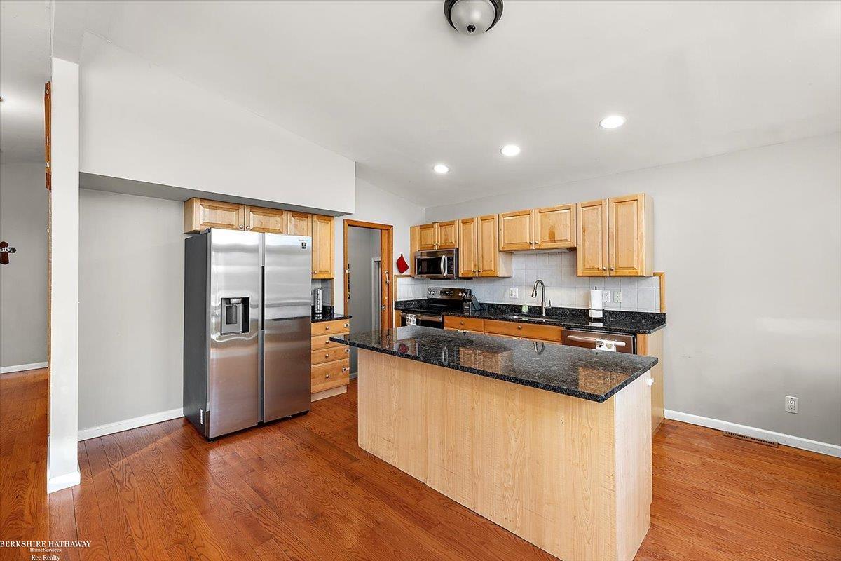 Sterling Heights, MI, 48310