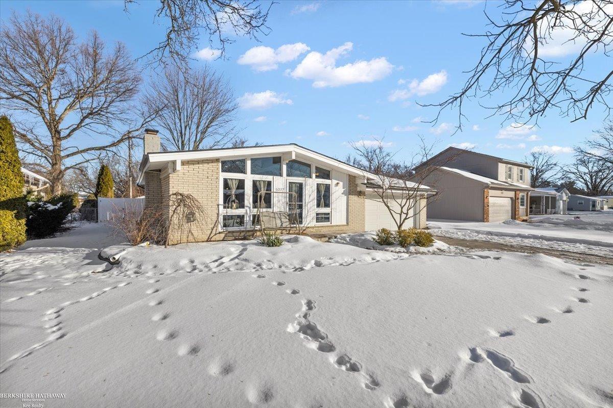 Sterling Heights, MI, 48310