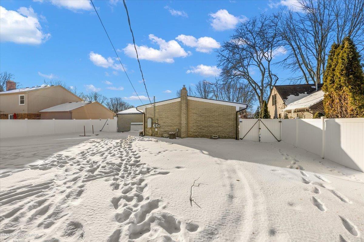 Sterling Heights, MI, 48310