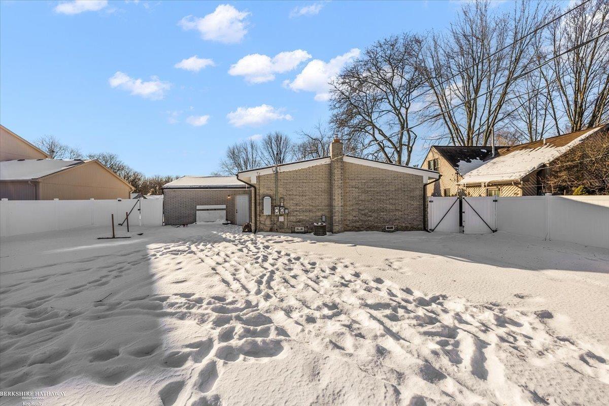 Sterling Heights, MI, 48310