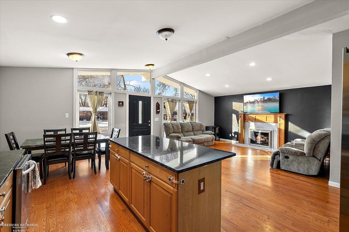 Sterling Heights, MI, 48310