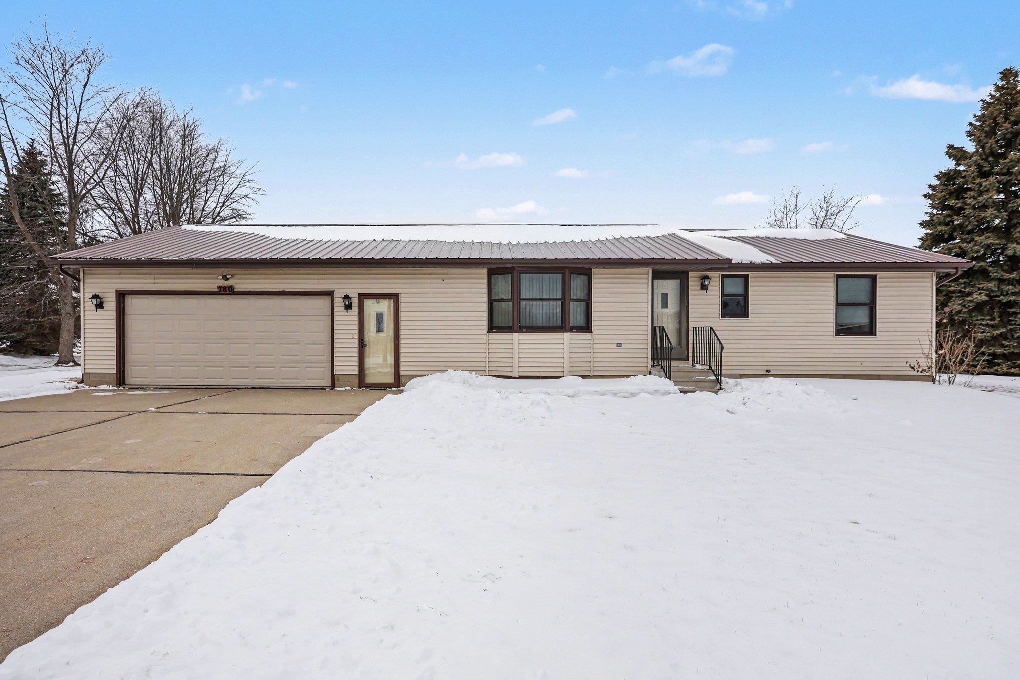 780 S Mackinaw Road, Kawkawlin, MI, 48631