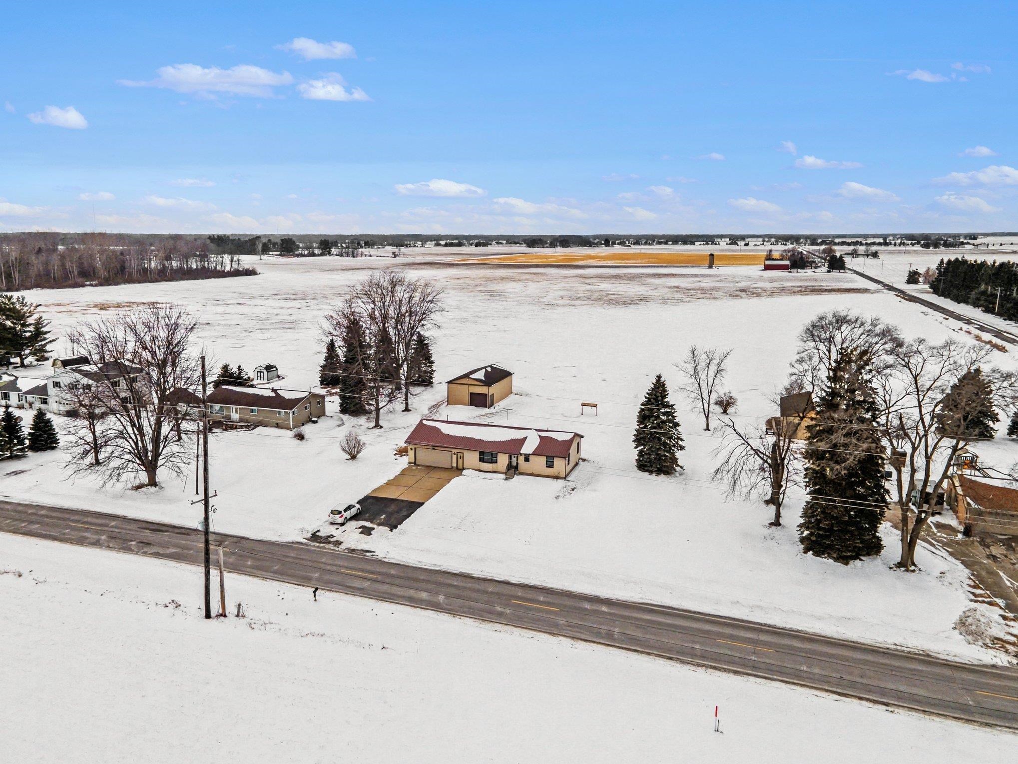 780 S Mackinaw Road, Kawkawlin, MI, 48631