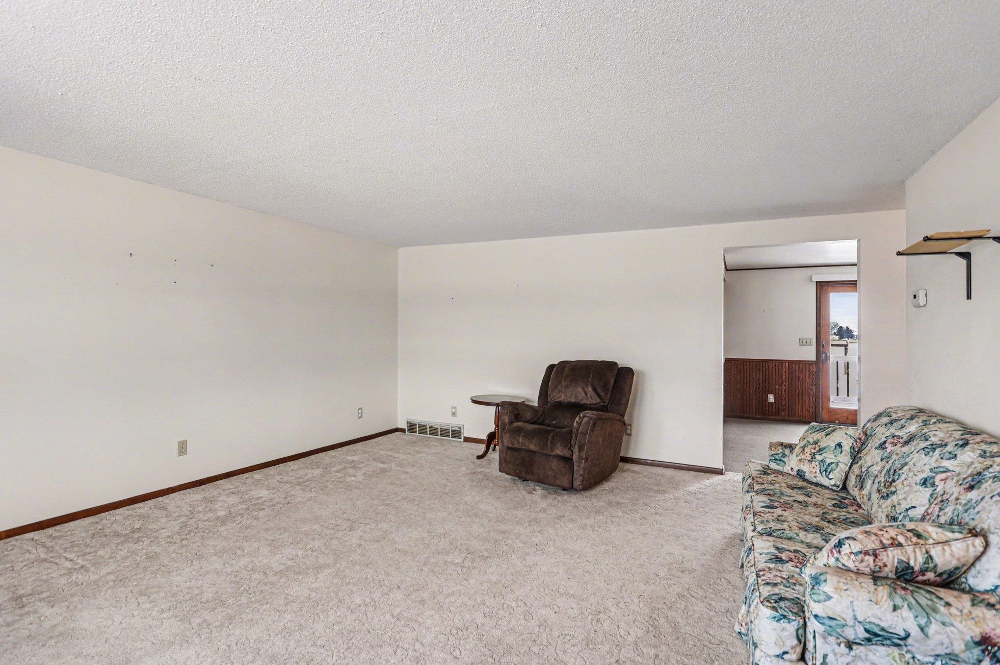 780 S Mackinaw Road, Kawkawlin, MI, 48631