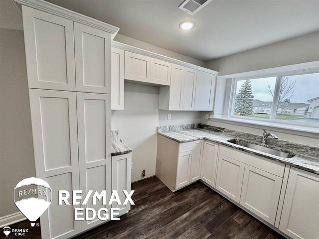 28003 Gregory Street, Grand Blanc, MI, 48439