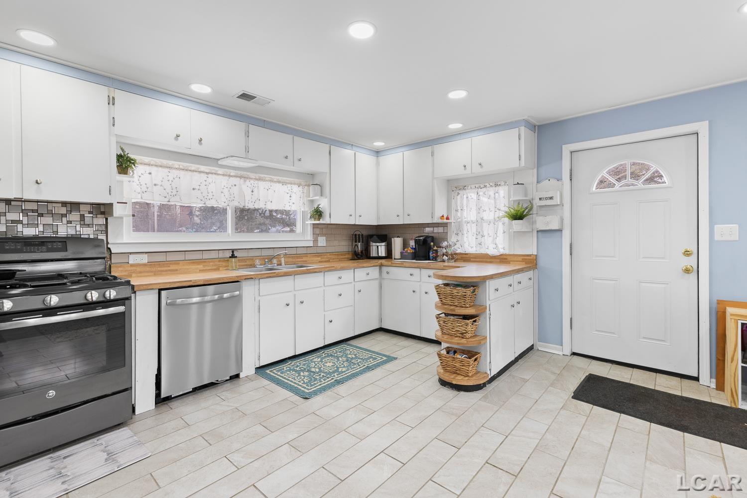 231 S Main Street, Britton, MI, 49229