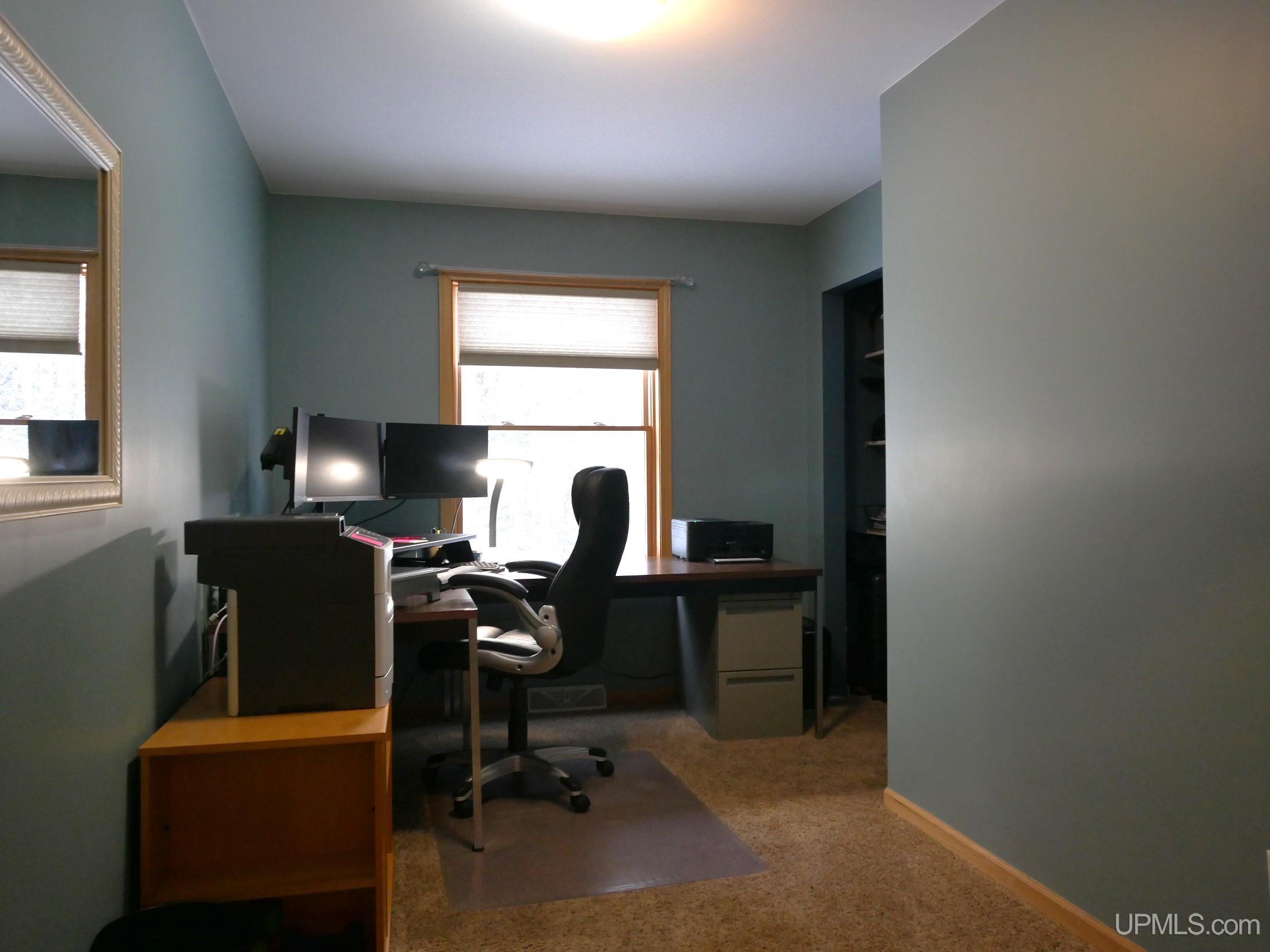 52275 N Superior Road, Houghton, MI, 49931