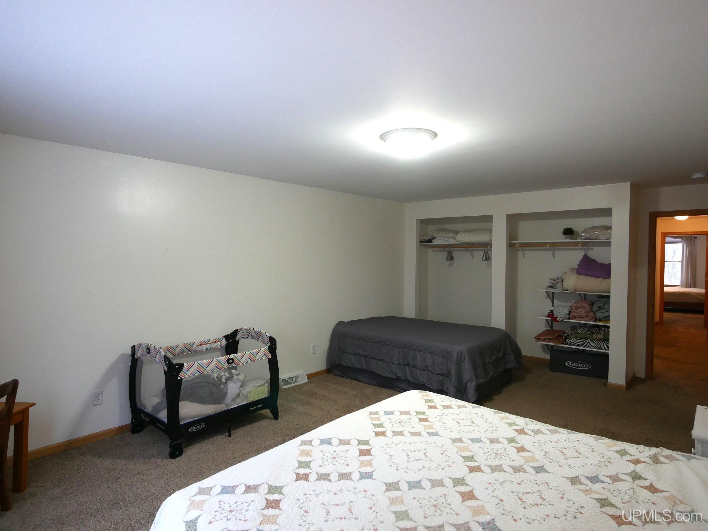 52275 N Superior Road, Houghton, MI, 49931