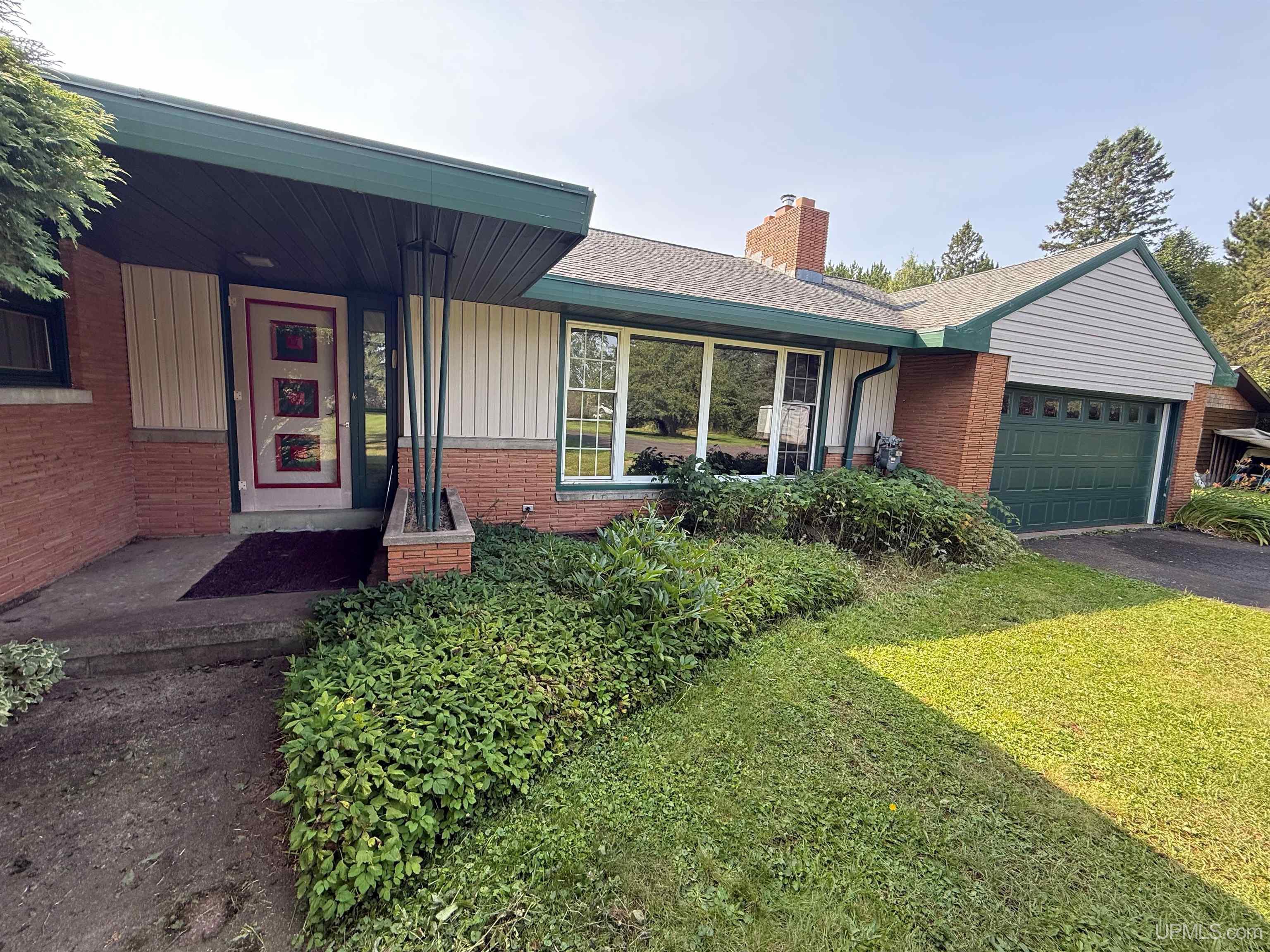 Homes for sale in Ontonagon, MI | 720 Parker Ave, Ontonagon, MI 49953 | MLS# 50199203