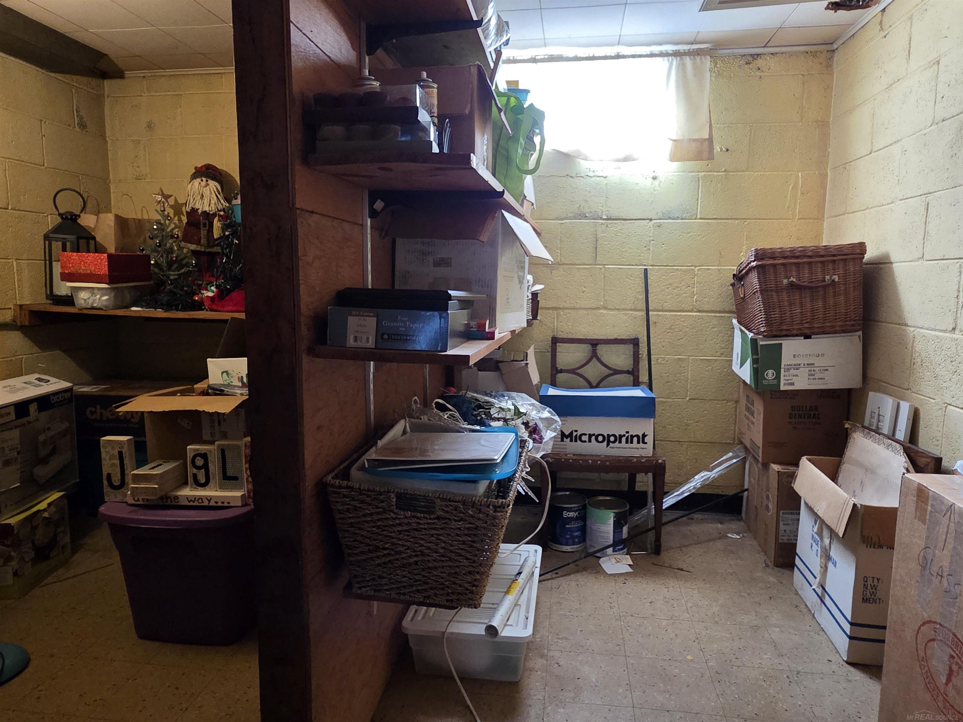 Farmington Hills, MI, 48336