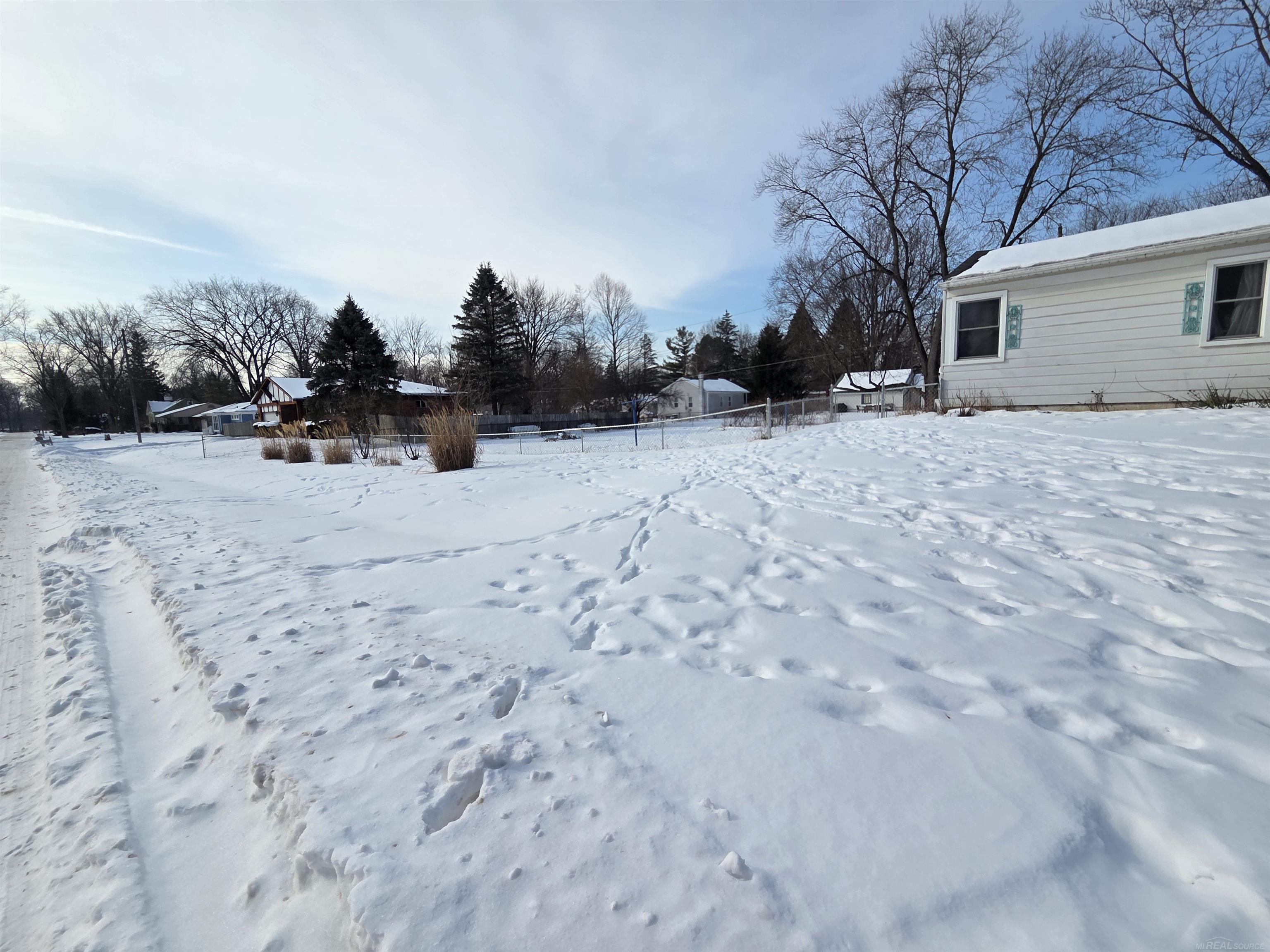 Farmington Hills, MI, 48336