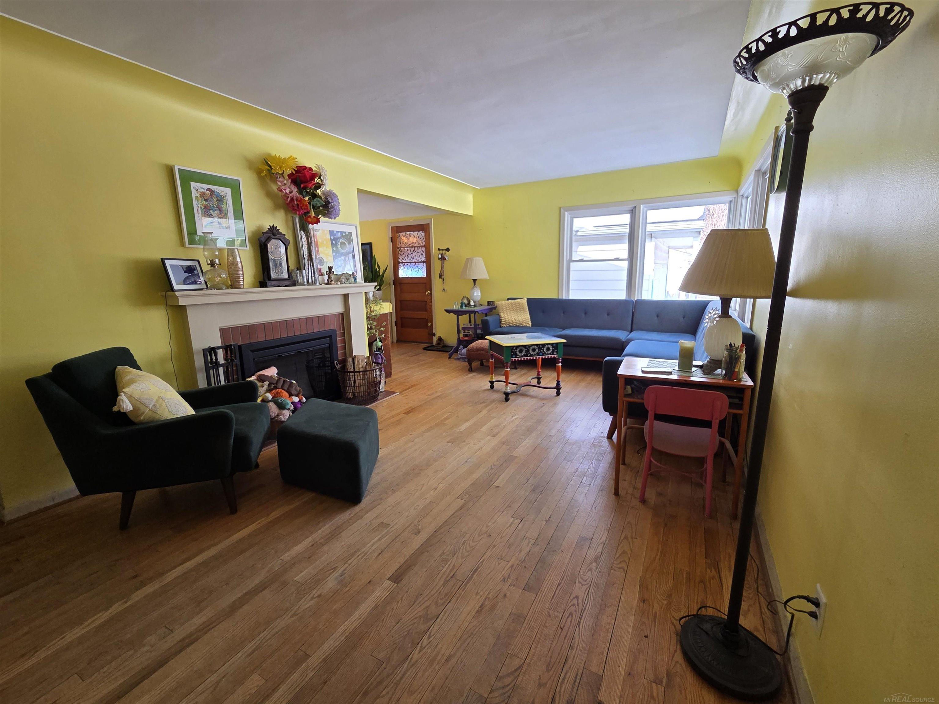 Farmington Hills, MI, 48336