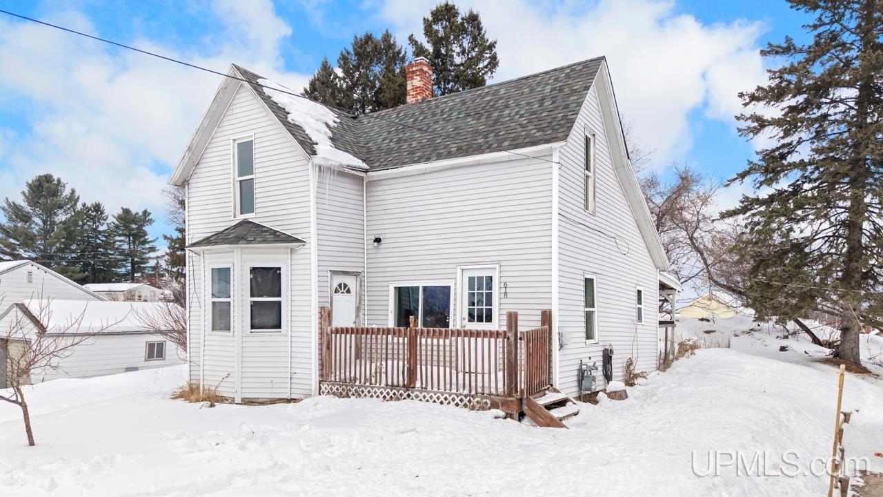 618 E Stanton Street, Iron Mountain, MI, 49801