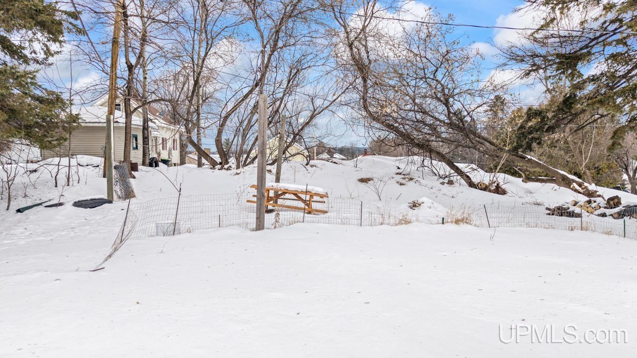 618 E Stanton Street, Iron Mountain, MI, 49801