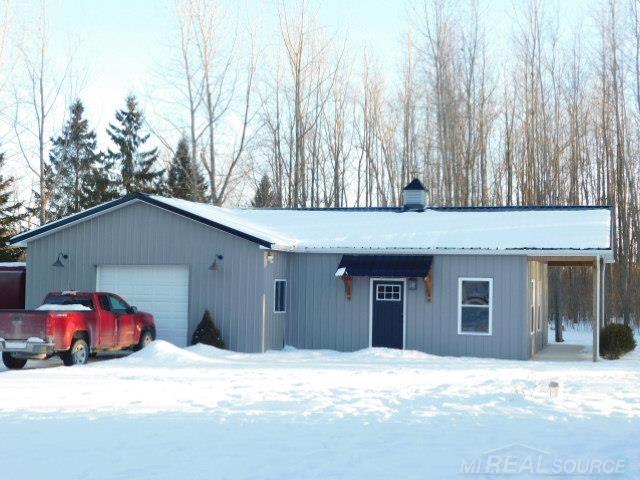 8020 Linden Drive, Almont, MI, 48003