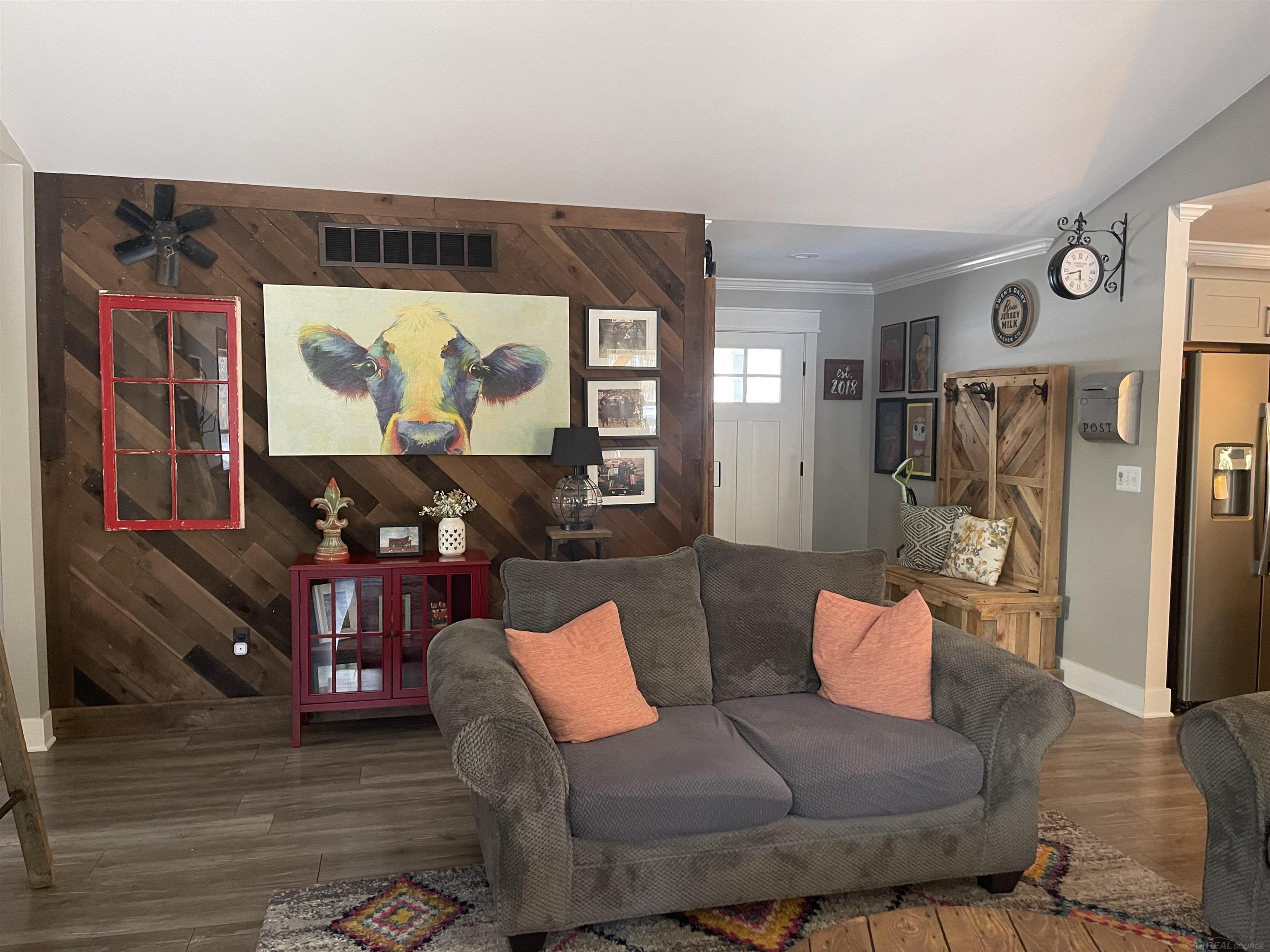 8020 Linden Drive, Almont, MI, 48003