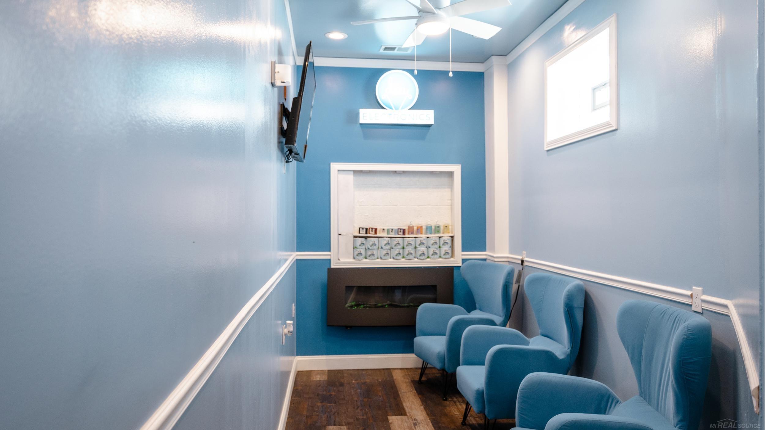 16813 Wyoming Street, Detroit, MI, 48221