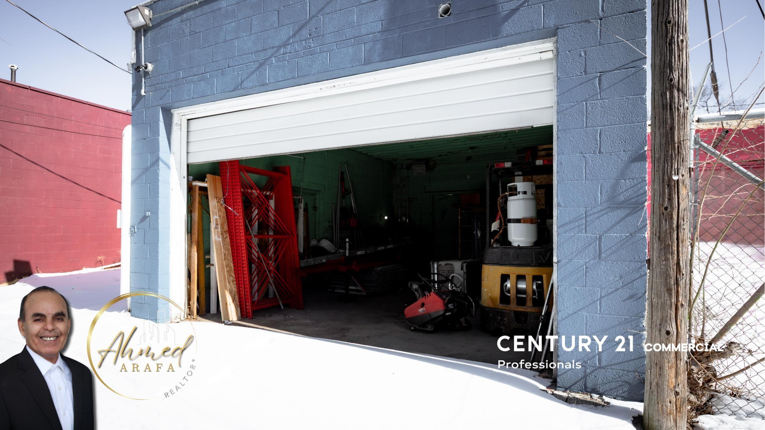 16813 Wyoming Street, Detroit, MI, 48221