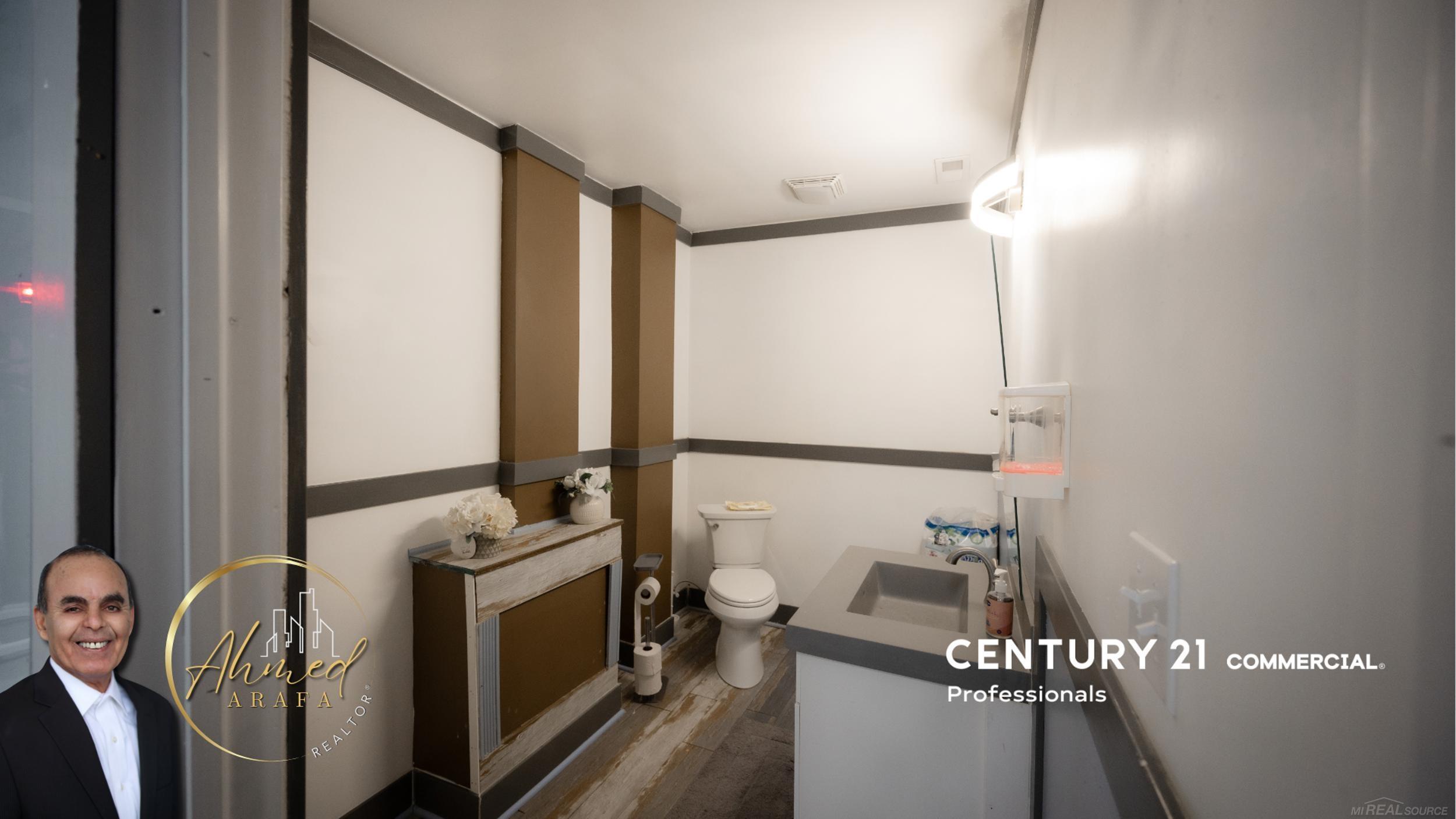 16813 Wyoming Street, Detroit, MI, 48221