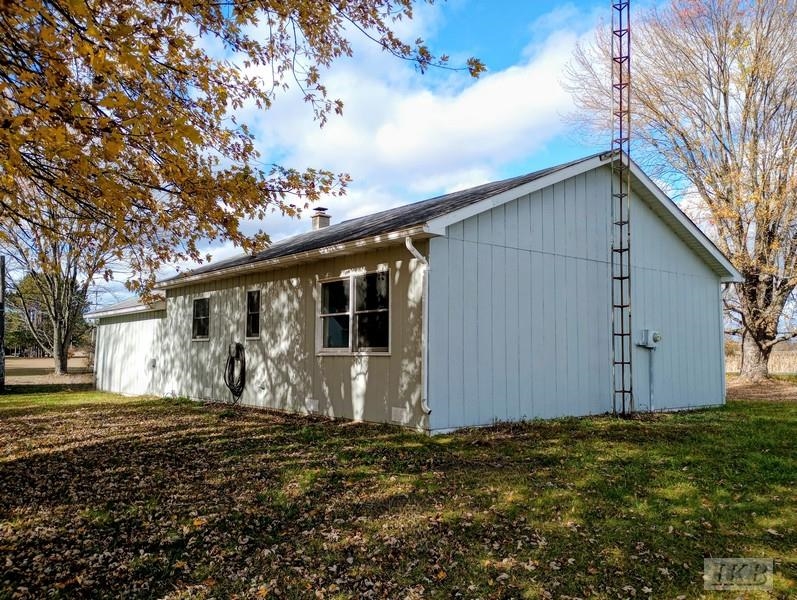 Homes for sale in Alger, MI | 2450 School Rd, Alger, MI 48610 | MLS# 50199240