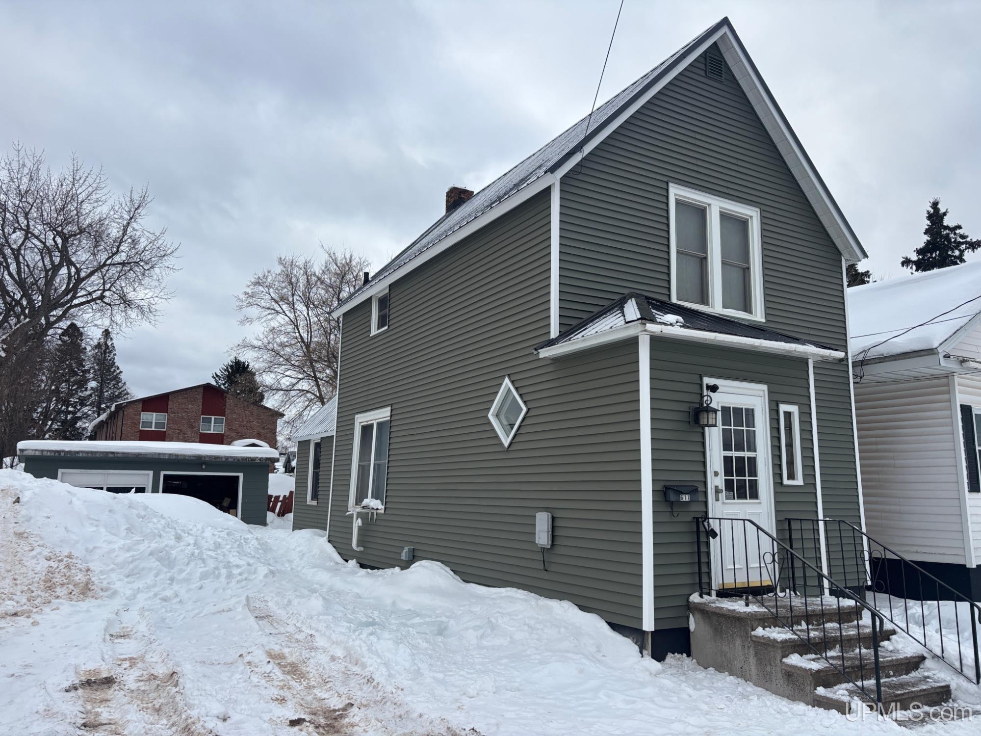 611 Sutherland Street, Ironwood, MI, 49938