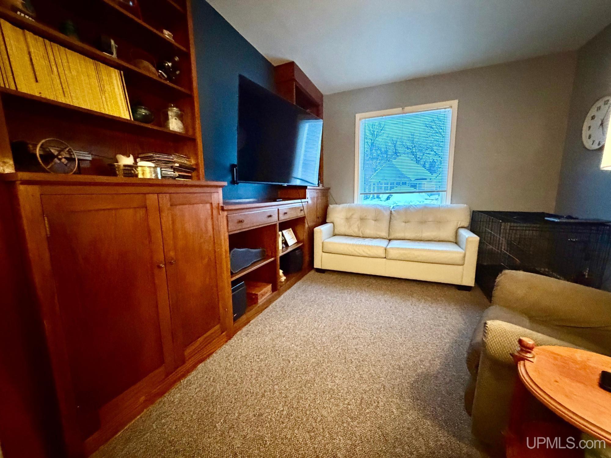 611 Sutherland Street, Ironwood, MI, 49938