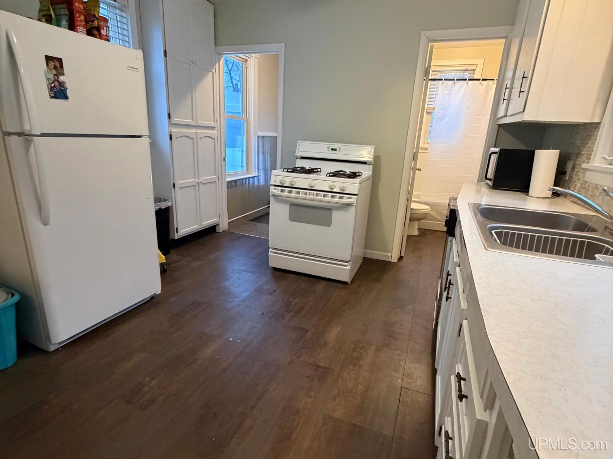 611 Sutherland Street, Ironwood, MI, 49938