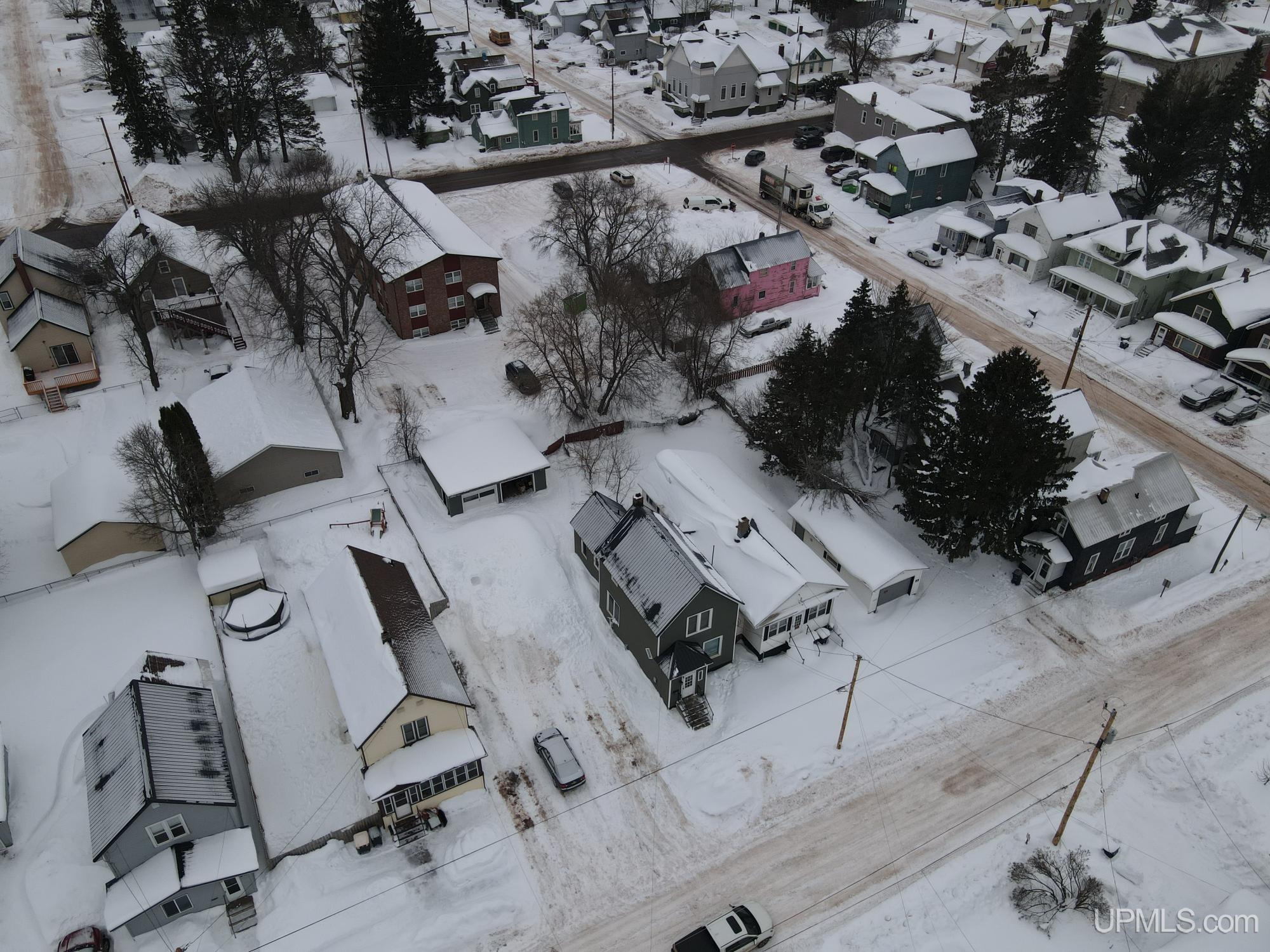 611 Sutherland Street, Ironwood, MI, 49938