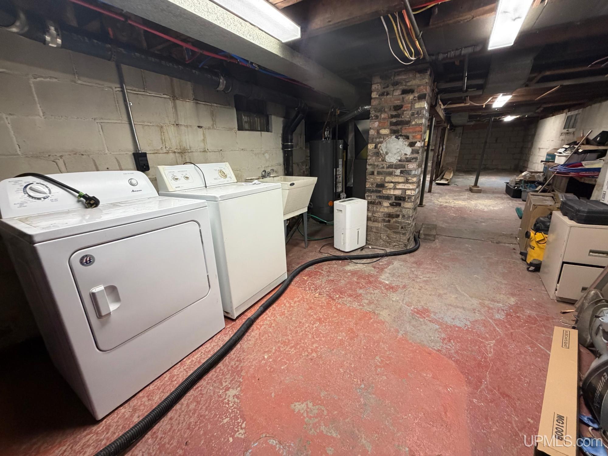 611 Sutherland Street, Ironwood, MI, 49938