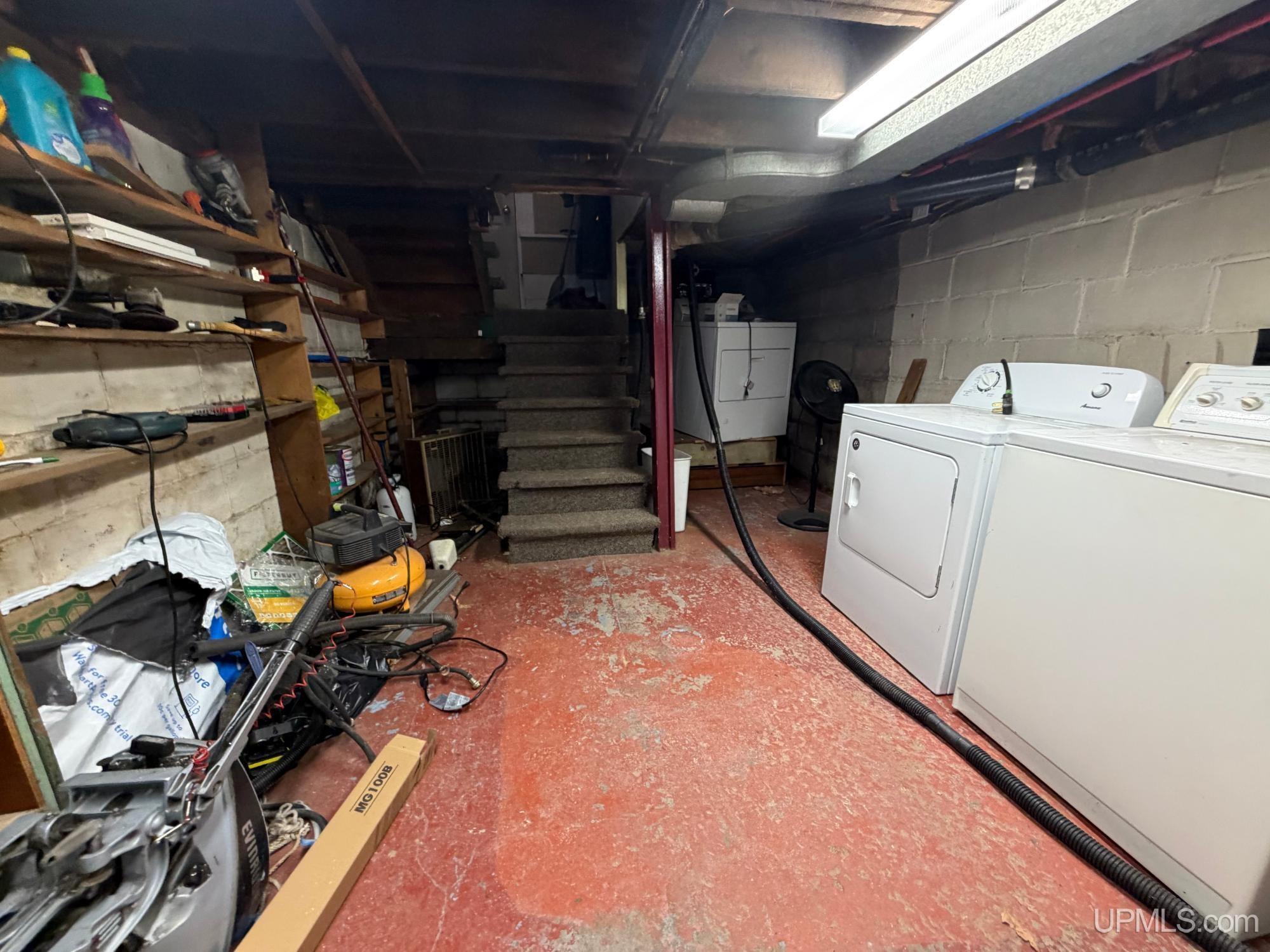 611 Sutherland Street, Ironwood, MI, 49938